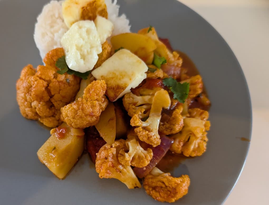 Aloo Gobi Masala - Blumenkohl Kartoffel Curry